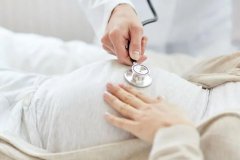 天津去泰国CEF做试管婴儿术费用，附详细三代试管成功率
